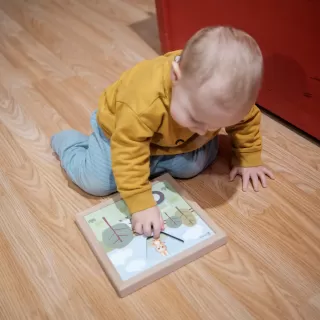 Rotating animals - interactive toy